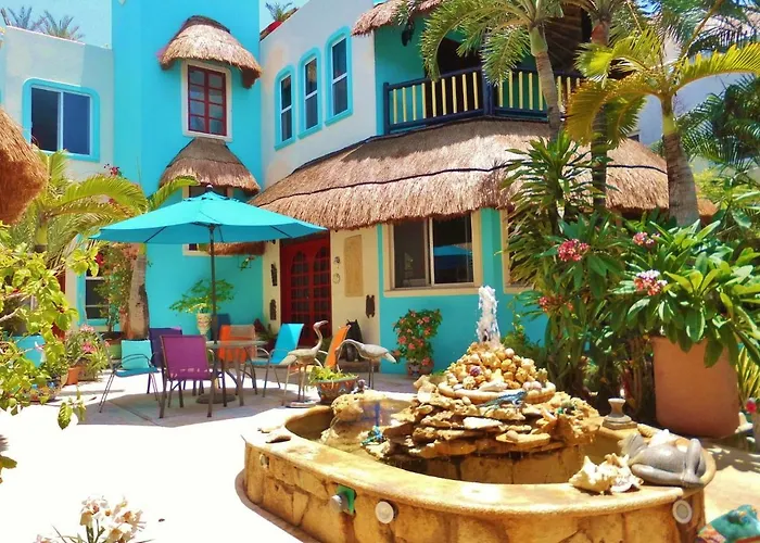 Casa Gatos Apartahotel 4*